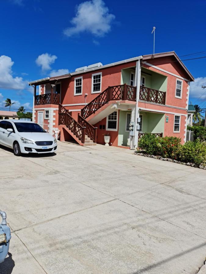 Breezy Apts เซนต์ฟิลิป ภายนอก รูปภาพ
